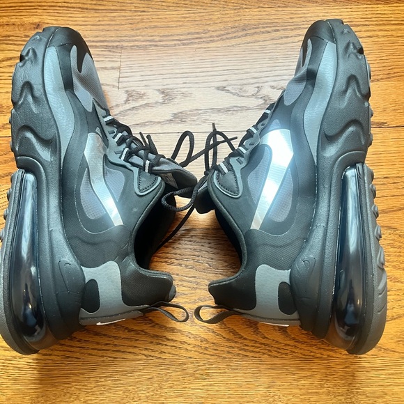 Nike Air Max 270 React Black /Dark Gray/Silver Men’s Sz 10.5 (CD2049-001) - Picture 7 of 11